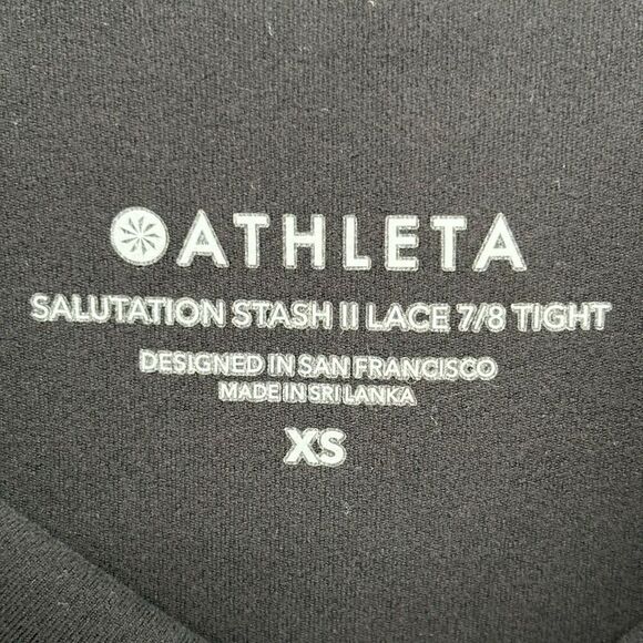 Athleta Salutation Stash II Lace 7/8 Tight Leggings Black XS - Picture 2 of 11